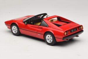 Ferrari 308 GTS Punane MCG 1:18 MCG18171 Metall - pilt 5/6