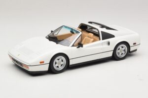 Ferrari 328 GTS US Version Valge KK-Scale 1:18 Ferrari 328 GTS US Version Valge KK-Scale 1:18 KKDC181703 Metall