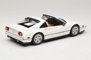 Ferrari 328 GTS US Version Valge KK-Scale 1:18 KKDC181703 Metall - pilt 3/7