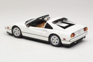 Ferrari 328 GTS US Version Valge KK-Scale 1:18 KKDC181703 Metall - pilt 6/7