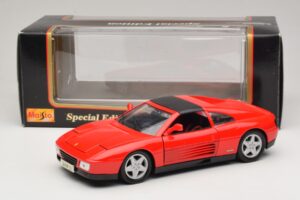 Ferrari 348 TS Punane Maisto 1:18 31804 Metall - pilt 8/8