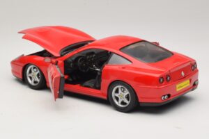 Ferrari 550 Maranello Punane Majorette 1:18 5974 Metall - pilt 5/8
