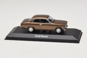 Ford Escort Mk1 Pruun Metallik Maxichamps 1:43 940081000 Metall