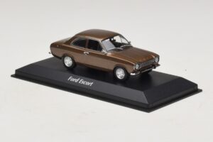 Ford Escort Mk1 Pruun Metallik Maxichamps 1:43 940081000 Metall - pilt 3/5