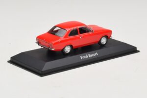 Ford Escort Mk1 Punane Maxichamps 1:43 940081001 Metall - pilt 2/5
