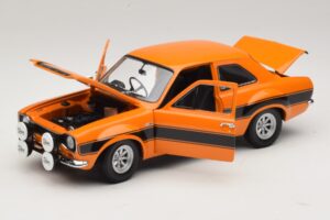 Ford Escort Mk1 RS1600 AVO Oranž Mustade Triipudega Minichamps 1:18 100688104 Metall - pilt 2/8