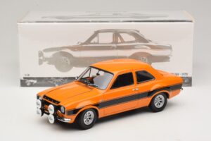 Ford Escort Mk1 RS1600 AVO Oranž Mustade Triipudega Minichamps 1:18 100688104 Metall - pilt 8/8