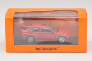 Ford Escort RS Cosworth Punane Maxichamps 1:43 940082100 Metall - pilt 5/5