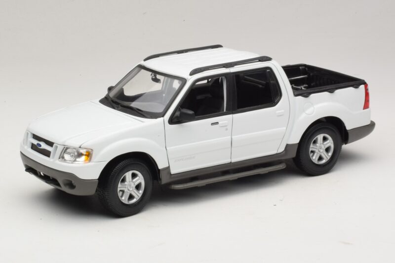 Ford Explorer Sport Trac Valge Maisto 1:18 36891 Metall