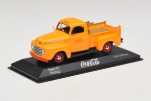 Ford F1 Coca-Cola Minichamps 1:43 400082062 Metall - pilt 2/5