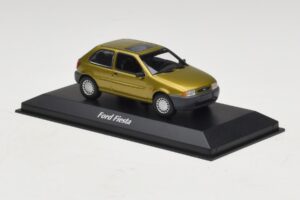 Ford Fiesta Mk4 Kuldne Maxichamps 1:43 940085060 Metall - pilt 3/5