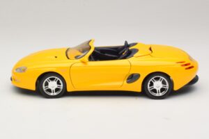 Ford Mustang Mach III Kabriolett Kollane Maisto 1:18 32815 Metall - pilt 4/8