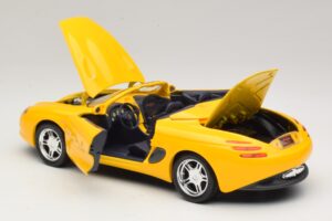 Ford Mustang Mach III Kabriolett Kollane Maisto 1:18 32815 Metall - pilt 5/8
