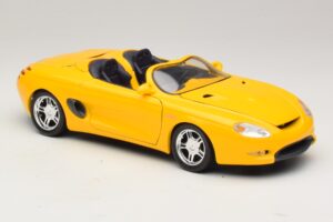Ford Mustang Mach III Kabriolett Kollane Maisto 1:18 32815 Metall - pilt 6/8