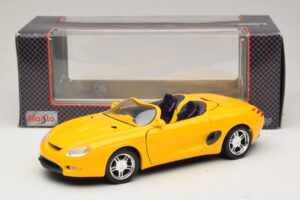 Ford Mustang Mach III Kabriolett Kollane Maisto 1:18 32815 Metall - pilt 8/8