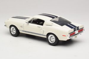 Ford Shelby GT500KR Valge Road Legends 1:18 92168 Metall - pilt 7/8