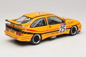 Ford Sierra RS500 #25 T. Longhurst / T. Mezera Bathurst 1000 Winner 1988 Asenduskarp Biante 1:18 103888025-R1 Metall - pilt 3/8