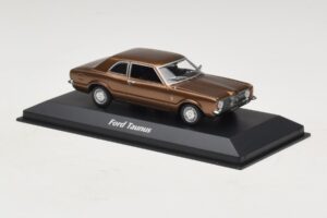 Ford Taunus TC Pruun Metallik Maxichamps 1:43 940081300 Metall - pilt 3/5