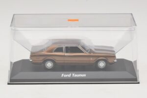 Ford Taunus TC Pruun Metallik Maxichamps 1:43 940081300 Metall - pilt 4/5