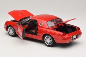 Ford Thunderbird Punane Maisto 1:18 31620 Metall - pilt 5/8
