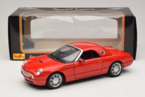 Ford Thunderbird Punane Maisto 1:18 31620 Metall - pilt 8/8