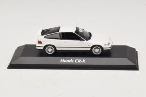Honda CR-X Valge Maxichamps 1:43 Honda CR-X Valge Maxichamps 1:43 940161521 Metall