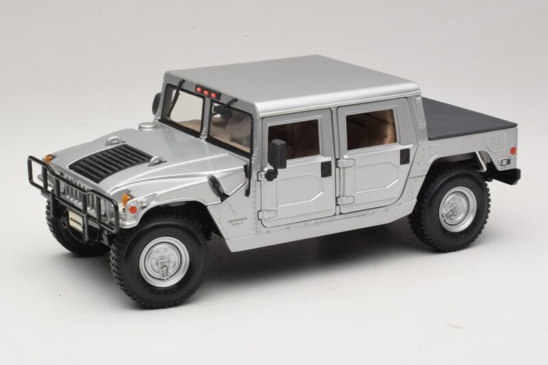 Hummer H1 Hardtop Hõbe Maisto 1:18 36857 Metall