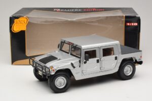 Hummer H1 Hardtop Hõbe Maisto 1:18 36857 Metall - pilt 8/8
