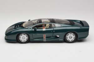 Jaguar XJ220 Roheline Metallik Maisto 1:18 31807 Metall - pilt 4/8