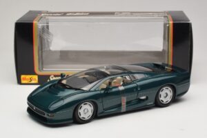Jaguar XJ220 Roheline Metallik Maisto 1:18 31807 Metall - pilt 8/8