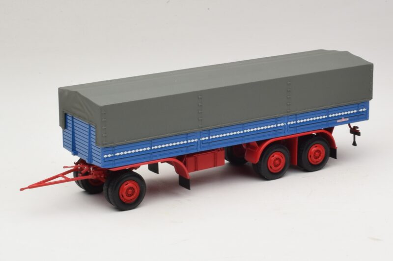 Kassbohrer 3-Achs Sinine Must Minichamps 1:43 439161090 Metall