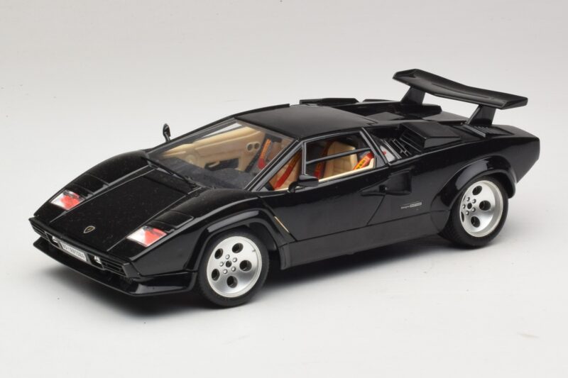 Lamborghini Countach 5000 Quattrovalvole Must Bburago 1:18 3337 Metall