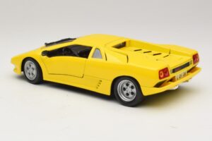 Lamborghini Diablo Kollane Maisto 1:18 32803 Metall - pilt 7/8