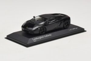 Lamborghini Gallardo Must Minichamps 1:43 400103504 Metall - pilt 2/5