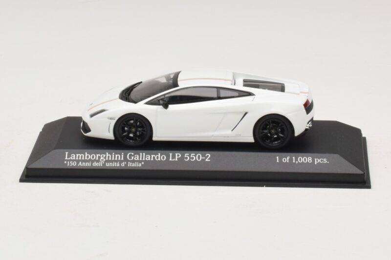 Lamborghini Gallardo LP550-2 Tricolore Valge Minichamps 1:43 Lamborghini Gallardo LP550-2 Tricolore Valge Minichamps 1:43 400103801 Metall