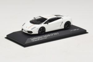 Lamborghini Gallardo LP550-2 Tricolore Valge Minichamps 1:43 400103801 Metall - pilt 2/5