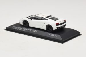 Lamborghini Gallardo LP550-2 Tricolore Valge Minichamps 1:43 400103801 Metall - pilt 3/5