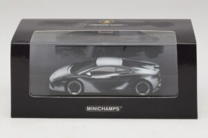 Lamborghini Gallardo LP560-4 Academy of Ice Must Minichamps 1:43 436103800 Metall - pilt 5/5