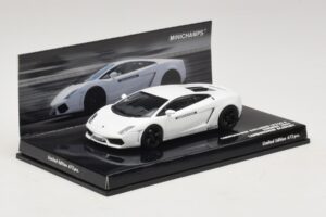 Lamborghini Gallardo LP560-4 Academy Valge Minichamps 1:43 436103801 Metall - pilt 2/5