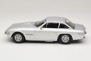 Lamborghini Islero S Hõbe KK-Scale 1:18 KKDC181583 Metall - pilt 3/6
