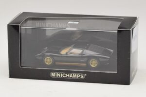 Lamborghini Miura P400 Must Minichamps 1:43 430103004 Metall - pilt 5/5
