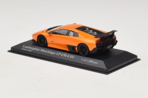 Lamborghini Murcielago LP670-4 SV Oranž Metallik Minichamps 1:43 400103942 Metall - pilt 3/5