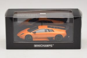 Lamborghini Murcielago LP670-4 SV Oranž Metallik Minichamps 1:43 400103942 Metall - pilt 5/5