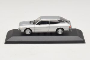 Lancia Beta HPE Hõbedane Minichamps 1:43 400125711 Metall