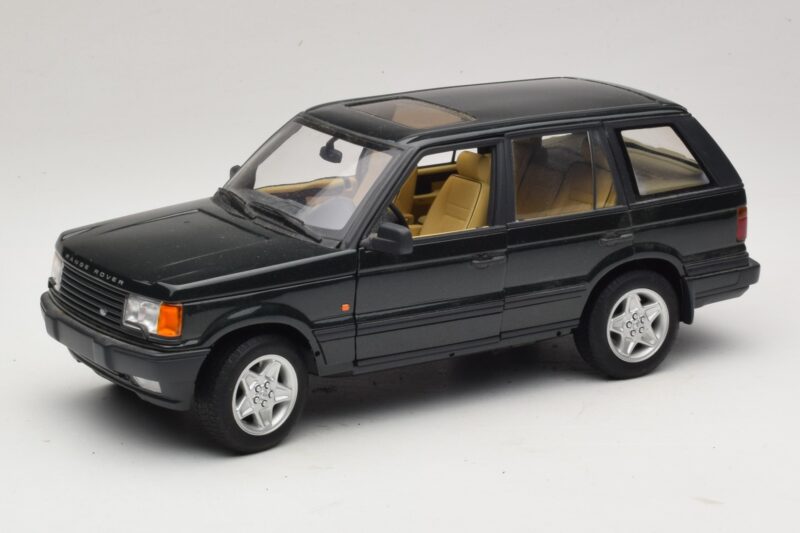 Land Rover Range Rover P38A 4.6 HSE Roheline Metallik AUTOart 1:18 70010 Metall