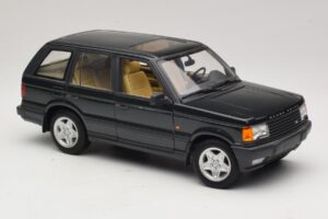 Land Rover Range Rover P38A 4.6 HSE Roheline Metallik AUTOart 1:18 70010 Metall - pilt 6/8