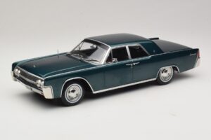Lincoln Continental Tumeroheline Metallik Matrix Reloaded & Revolutions KK-Scale 1:18 KKDC181481 Metall