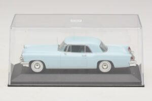 Lincoln Continental Mark II Helesinine Minichamps 1:43 400082304 Metall - pilt 4/5