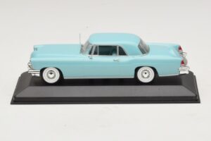 Lincoln Continental Mark II Türkiissinine Minichamps 1:43 Lincoln Continental Mark II Türkiissinine Minichamps 1:43 400082305 Metall