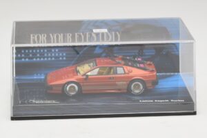 Lotus Esprit Turbo For Your Eyes Only Minichamps 1:43 400135260 Metall - pilt 5/6
